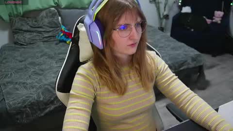 Snapshot of lana_del_kay chatting on 02-17-25, 04:59 Kay online show from 02-17-25, 04:59