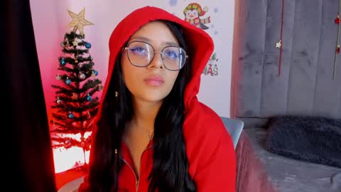 Snapshot of lana_dol chatting on 01-04-25, 06:19 ... . . ... online show from 01-04-25, 06:19