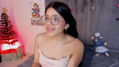 Snapshot of lana_dol chatting on 01-06-25, 03:19 ... . . ... online show from 01-06-25, 03:19