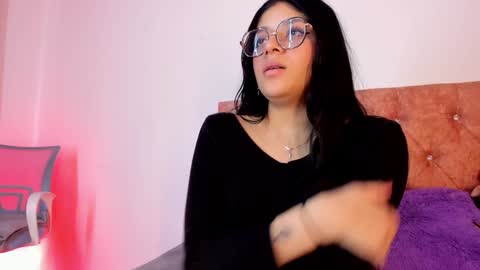 Snapshot of lana_dol chatting on 01-12-25, 03:14 ... . . ... online show from 01-12-25, 03:14