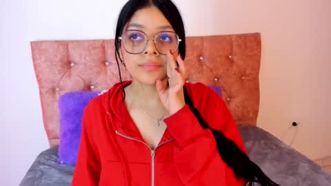 Snapshot of lana_dol chatting on 01-14-25, 12:24 ... . . ... online show from 01-14-25, 12:24