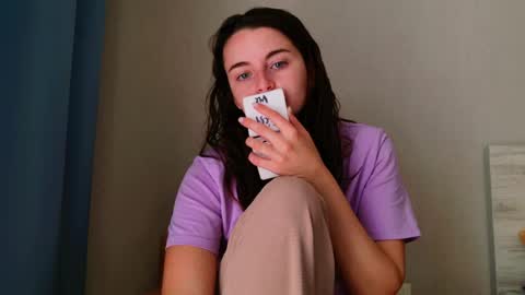 lana_gl online show from 05-11-26, 06:30