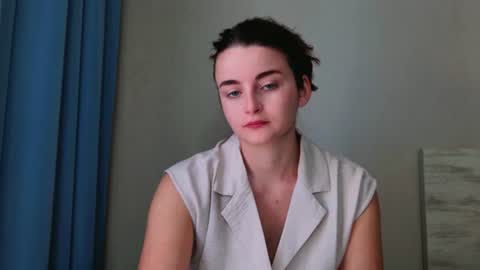 lana_gl online show from 06-16-26, 08:28