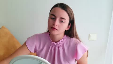 lana_gl online show from 06-26-26, 07:24