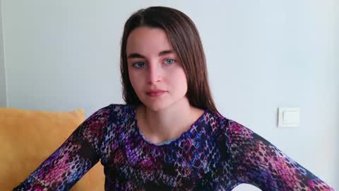 lana_gl online show from 06-29-26, 07:58