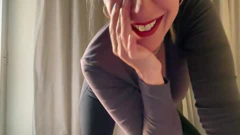 Lana online show from 12-01-25, 07:46