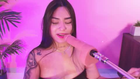 LANA online show from 04-09-26, 06:19