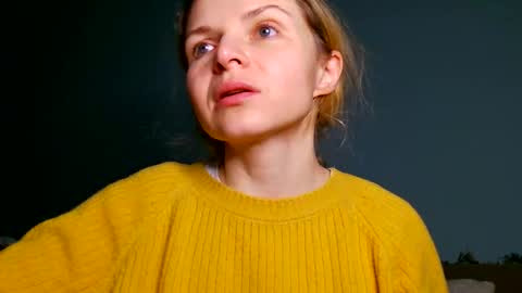 Lana online show from 11-08-25, 01:33