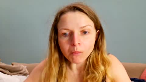 Snapshot of lanaangeldream chatting on 06-21-26, 11:57 Lana online show from 06-21-26, 11:57