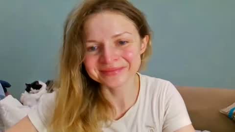 Snapshot of lanaangeldream chatting on 07-12-26, 11:56 Lana online show from 07-12-26, 11:56