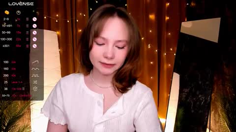 Snapshot of lanablu_ chatting on 02-20-26, 02:30 Lana online show from 02-20-26, 02:30