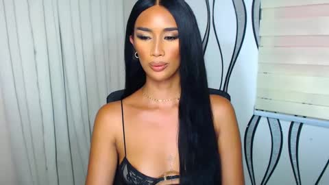 Snapshot of lanadel_hilton chatting on 01-16-25, 05:53 Lana online show from 01-16-25, 05:53