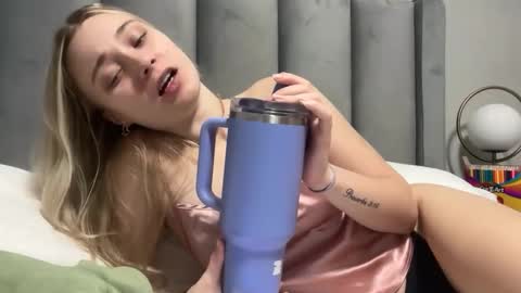 lanademira online show from 02-06-26, 09:07