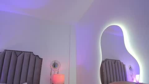 Lana online show from 11-26-25, 08:10