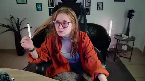 lana online show from 06-26-26, 10:41