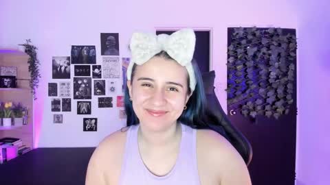 lanaherondale_ online show from 12-18-25, 09:15