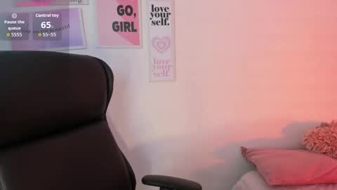 LanaJones online show from 01-10-26, 12:51