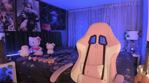 L A N A  online show from 01-11-25, 02:30