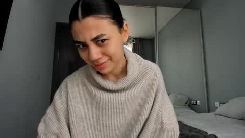 Lana online show from 12-20-25, 12:45