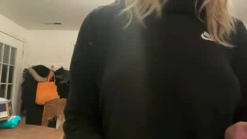 Snapshot of lanasharapovaxxx chatting on 02-14-26, 01:46 lanasharapovaxxx online show from 02-14-26, 01:46