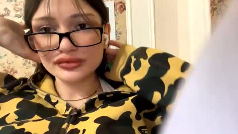 Petasssse online show from 12-17-25, 04:13