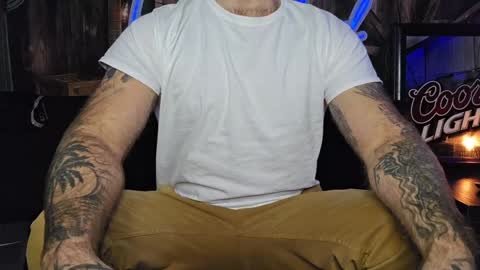 Snapshot of lancehardwood222 chatting on 01-21-25, 01:50 LANCE online show from 01-21-25, 01:50