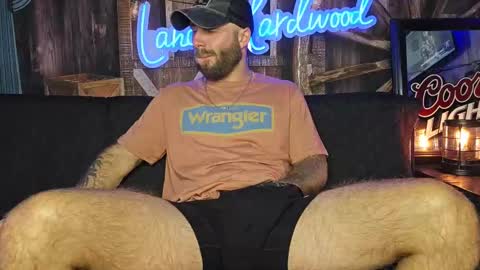 Snapshot of lancehardwood222 chatting on 09-19-25, 12:12 LANCE online show from 09-19-25, 12:12