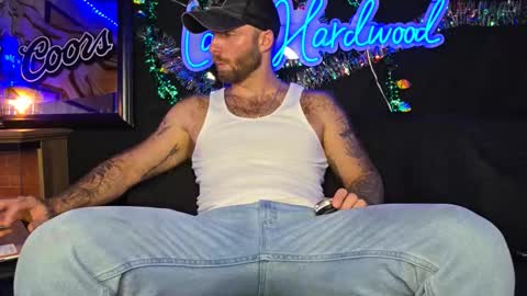 Snapshot of lancehardwood222 chatting on 11-25-25, 01:27 LANCE online show from 11-25-25, 01:27