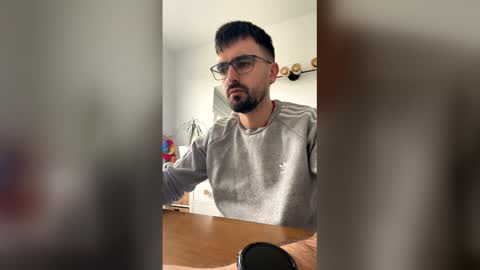 lander920612 online show from 03-10-26, 09:36