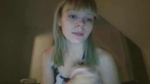 Snapshot of laneybel chatting on 12-14-25, 07:14 laneybel online show from 12-14-25, 07:14