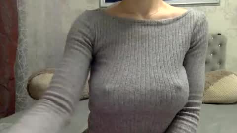 Snapshot of langoria chatting on 05-01-26, 09:19 langoria online show from 05-01-26, 09:19
