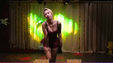 lankwaifong_cindy online show from 04-15-26, 02:51