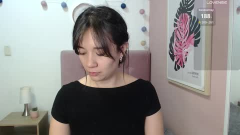 Lanna online show from 11-04-25, 01:10