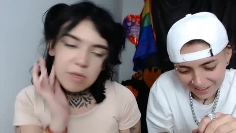 LANNIE   online show from 01-02-25, 01:27