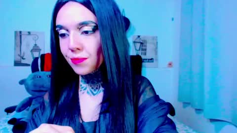 LANNIE   online show from 06-09-26, 12:22