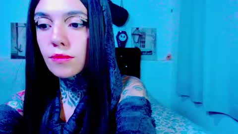 LANNIE   online show from 06-11-26, 02:53