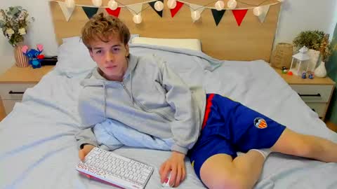 Fandi online show from 02-28-25, 11:47