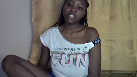 lara online show from 10-29-25, 12:07