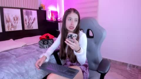 lara_as online show from 04-25-26, 01:41