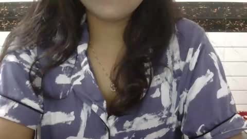 Snapshot of lara_dey chatting on 03-09-26, 12:31 Anshika rai online show from 03-09-26, 12:31