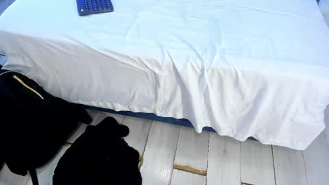 Lara online show from 04-21-26, 06:55