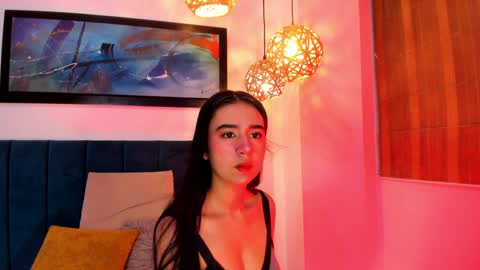 Snapshot of laragoldd chatting on 01-23-25, 12:46 Lara Gold online show from 01-23-25, 12:46