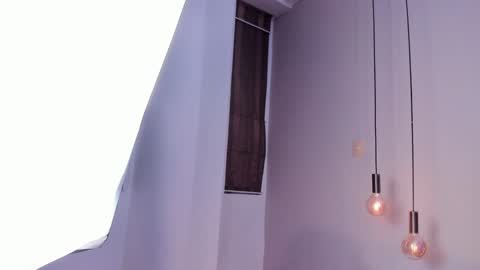 Snapshot of laragoldd chatting on 01-24-25, 12:42 Lara Gold online show from 01-24-25, 12:42