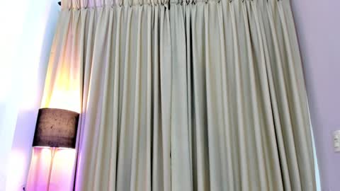 Snapshot of laragoldd chatting on 01-30-25, 02:06 Lara Gold online show from 01-30-25, 02:06