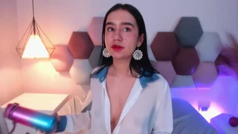 Snapshot of laragoldd chatting on 03-06-25, 03:57 Lara Gold online show from 03-06-25, 03:57