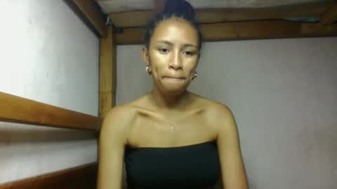 larah98 online show from 02-22-26, 06:17