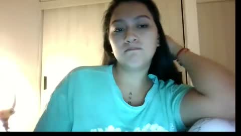 LaraJean online show from 07-28-26, 02:51
