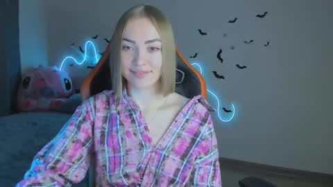 LaraKrein lk online show from 11-02-25, 12:07