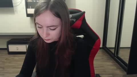 Snapshot of laralianna chatting on 03-01-25, 02:13 Laralianna online show from 03-01-25, 02:13