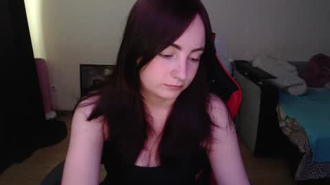Snapshot of laralianna chatting on 06-29-26, 07:58 Laralianna online show from 06-29-26, 07:58